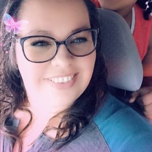 Meet your Posher, Tiffany